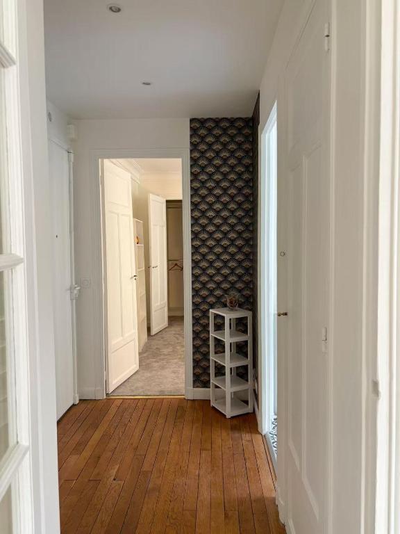 Élégant 2 pièces haussmannien avec balcon Paris 5e - 5