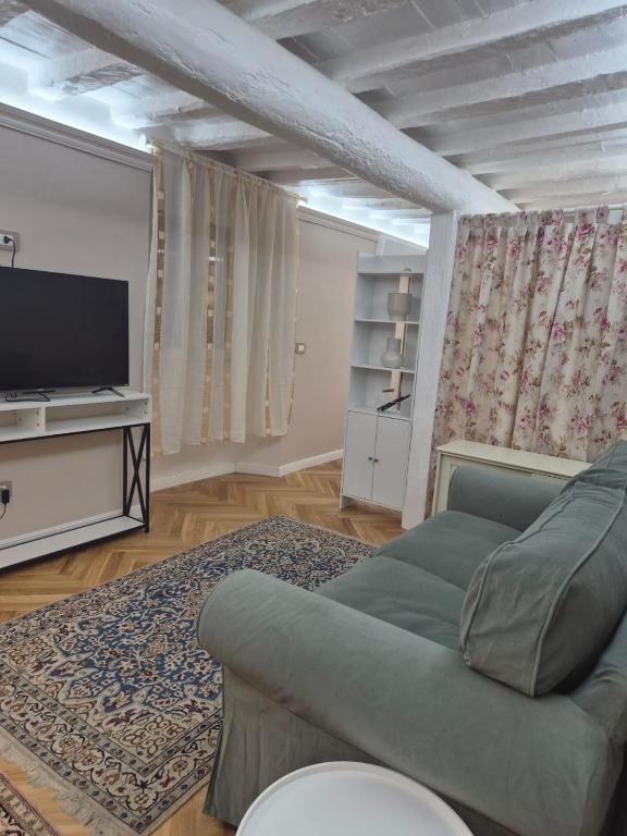 Magnifica home - 1