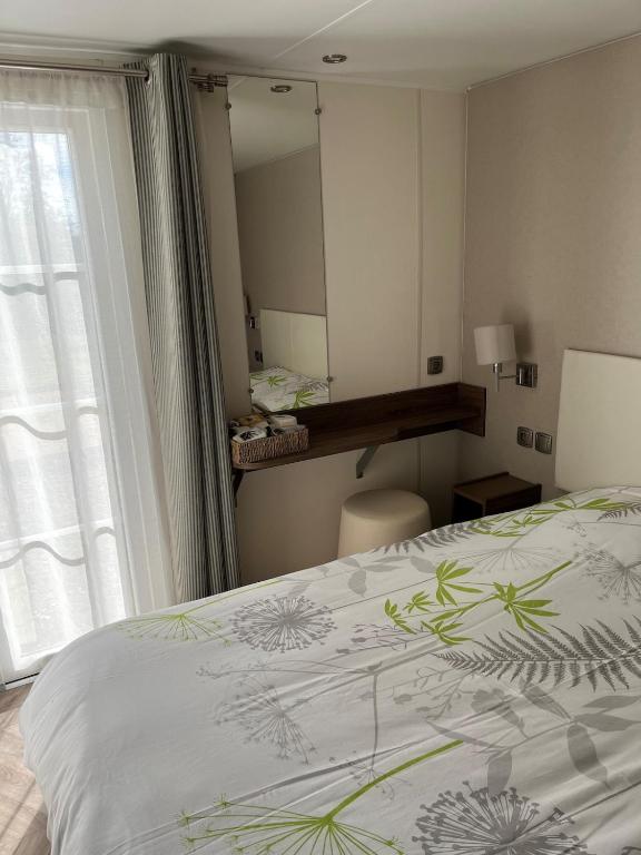 Leisure home on 1000 land - 5