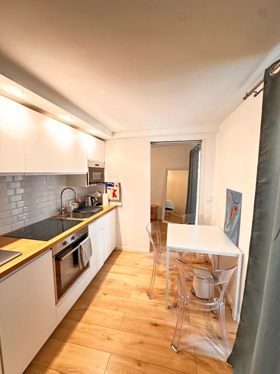 Rambuteau Suite at Le Marais - 4