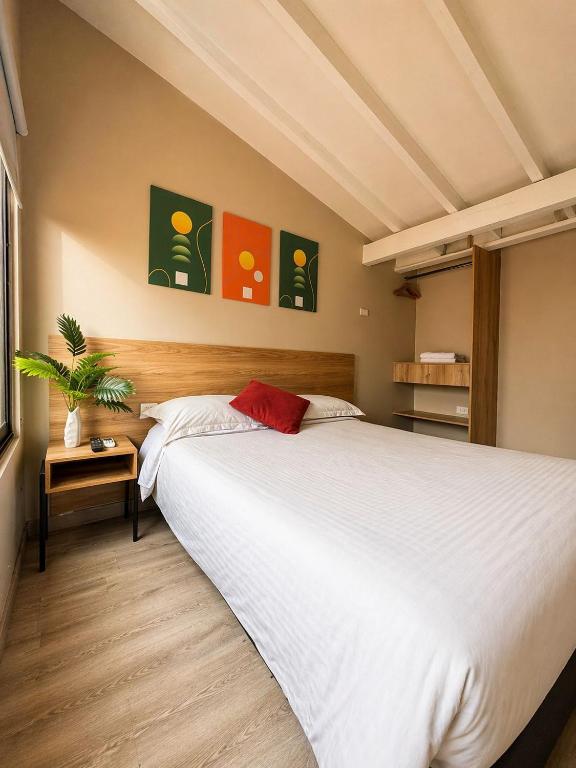 PROVENZA Poblado Apartamento para 4 personas M302 By Roots Rentals - 1