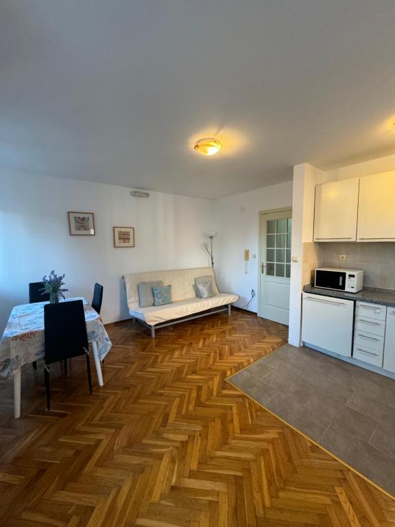 Apartman Jadran1 - 2