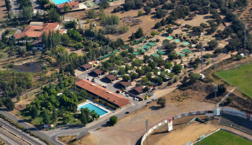 Hostal - Bungalows Camping Cáceres - 2