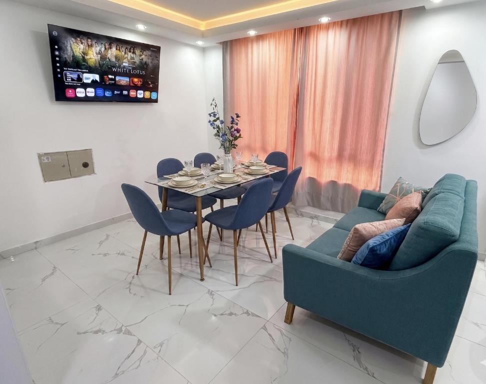 Moderno apto low cost 15 min CC buena vista 2 TV con parqueadero comunal - 1