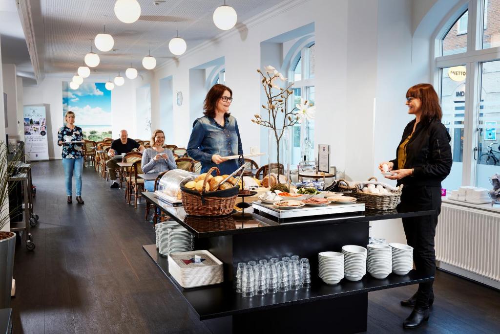 Food and beverages, Cabinn Esbjerg in Esbjerg