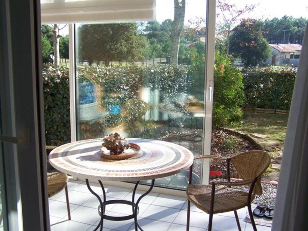 Appartement avec parking, animaux admis - 4 pers. - FR-1-878-21 - 1