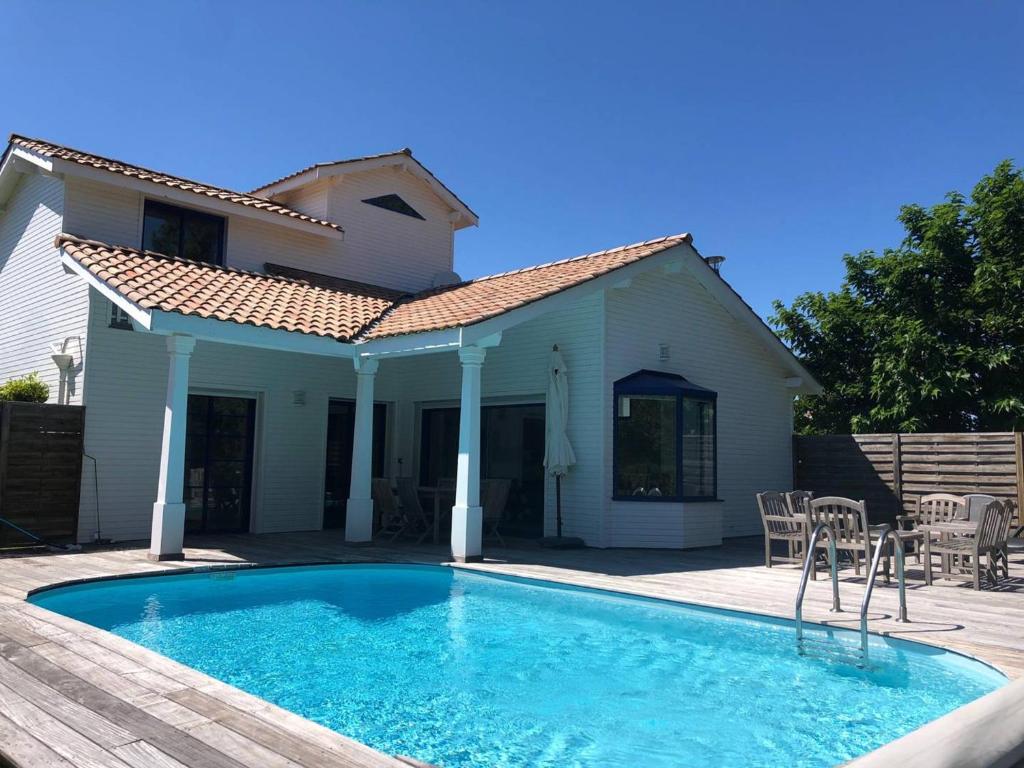 Villa confortable - 6 pers. - FR-1-878-27 - 1
