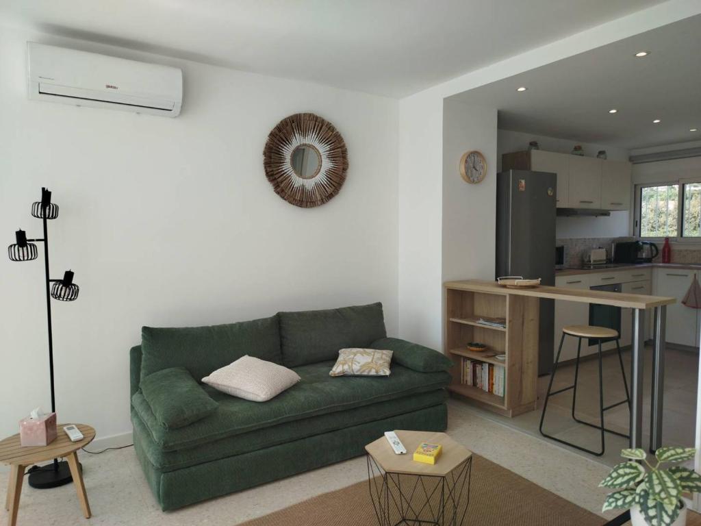 Confortable T2, clim, parking - 4 pers. - FR-1-816-43 - 2