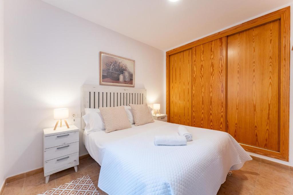 Cosy 2 Bed set in a quiet street of Los Boliches - Pass the Keys - 2