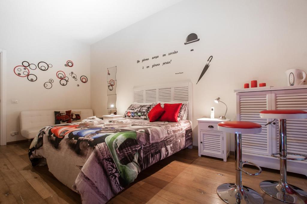 Demi's home, Roma