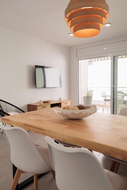 Lets Holidays WHITE APARTMENT with TERRACE, AC, PARKING, NEAR BEACH - 5