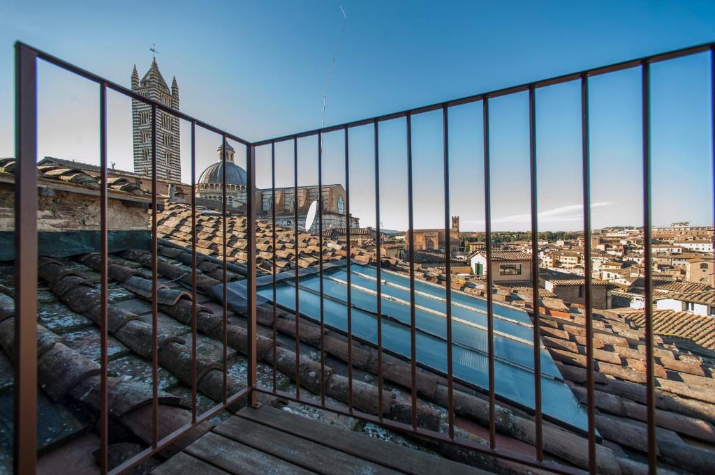 GuestHost - Exclusive Duomo View Apartment - 1