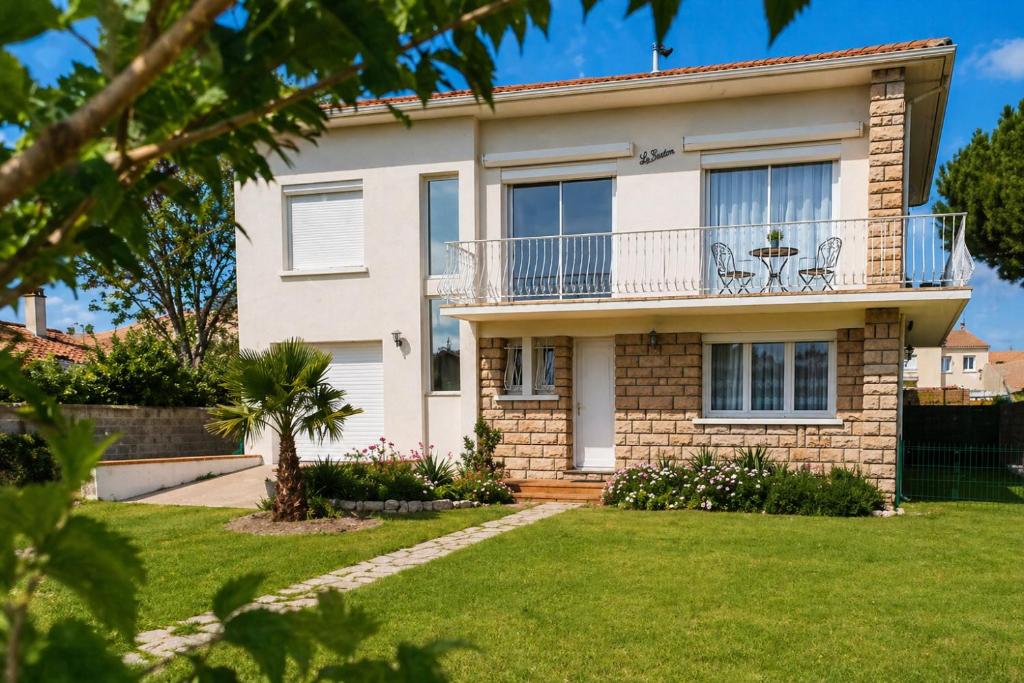 Villa climatisée, proche mer, 2 grands appartements indépendants, parking, WIFI - 1