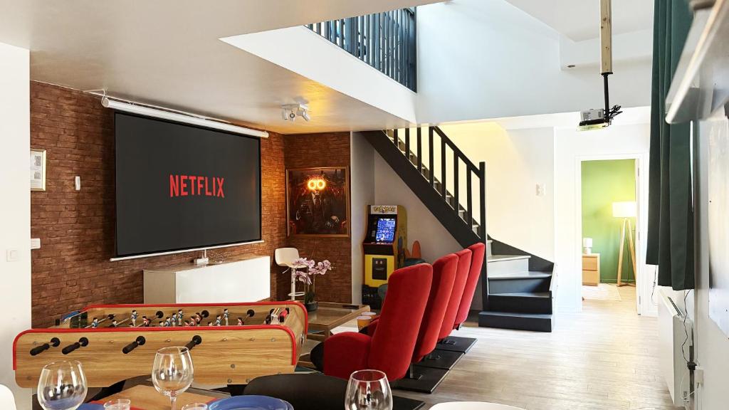Appartement 100m2 - T4 Cinéma Privé Parking Saint-Leu - 1