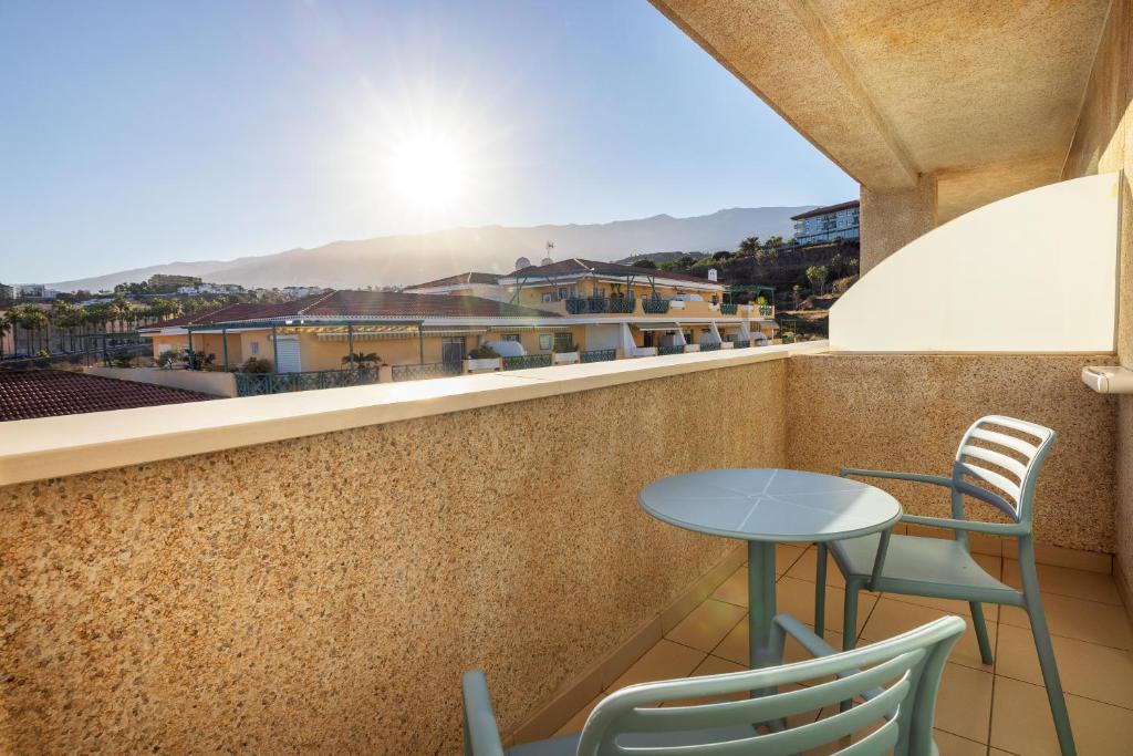 Alua Tenerife — Hotel rooms in Puerto de la Cruz, Canary Islands