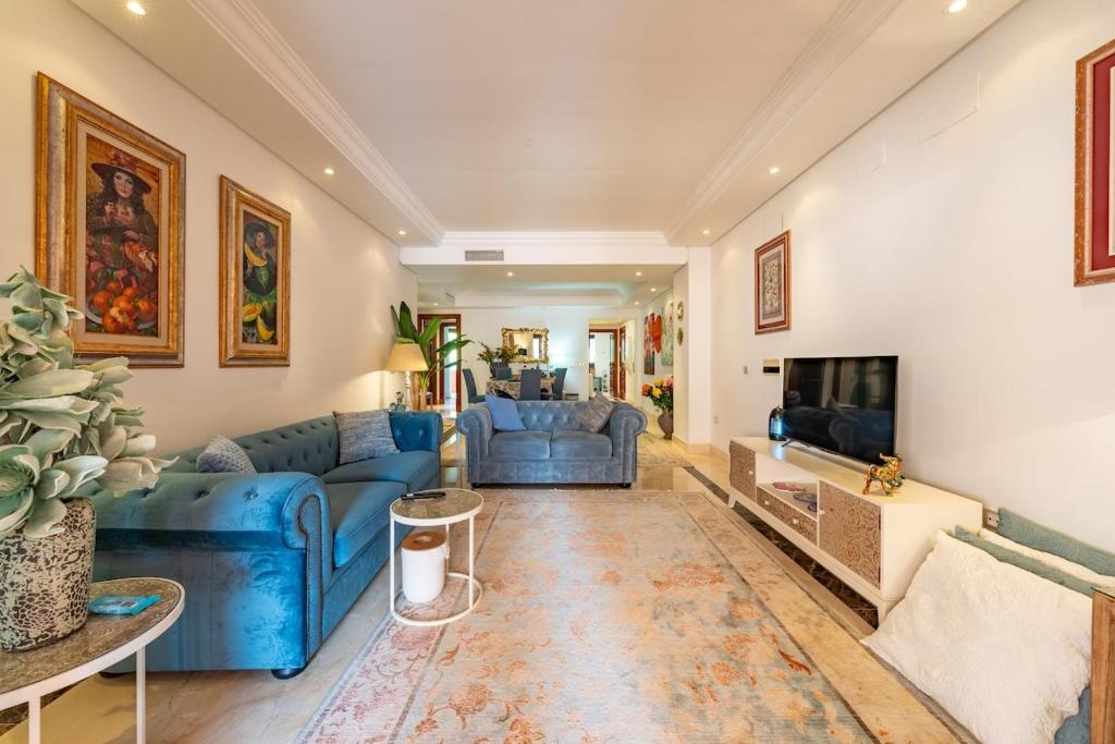 Estepona, Marbella, Malaga - 4
