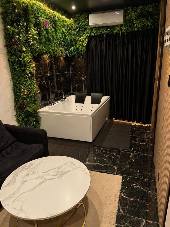Dream Love Private Jacuzzi & Glamorous Atmosphere - 4