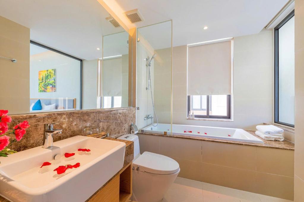 biệt thự biển Nha Trang có hồ bơi không