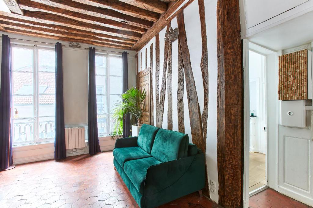 Heart of Montorgueil & Les Halles - 1BR - Paris Vacation Rentals - 3