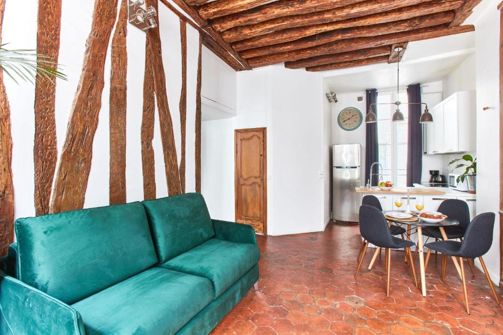 Heart of Montorgueil & Les Halles - 1BR - Paris Vacation Rentals - 2
