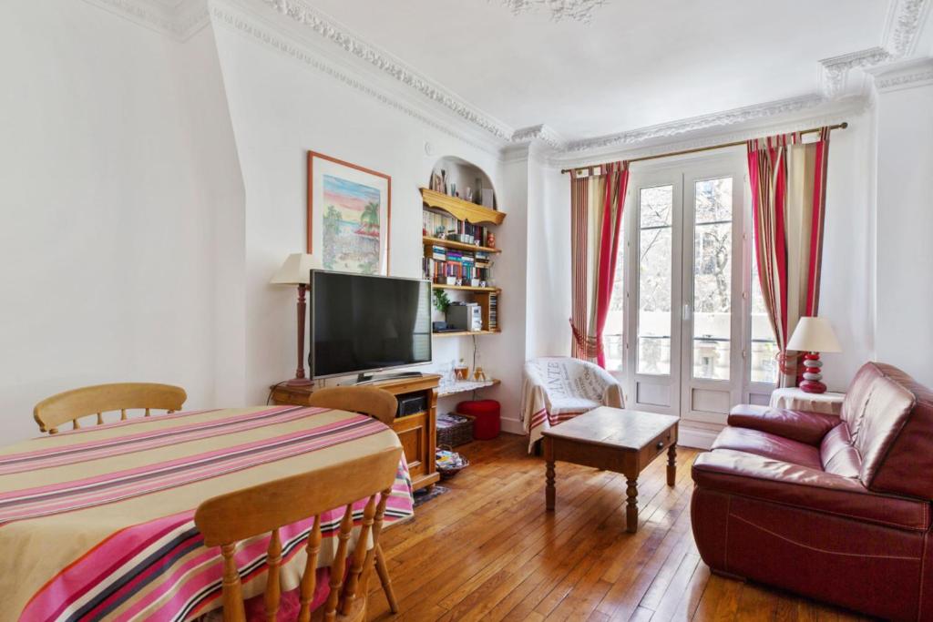 Appartement Agraives avec balcon - Welkeys - 2