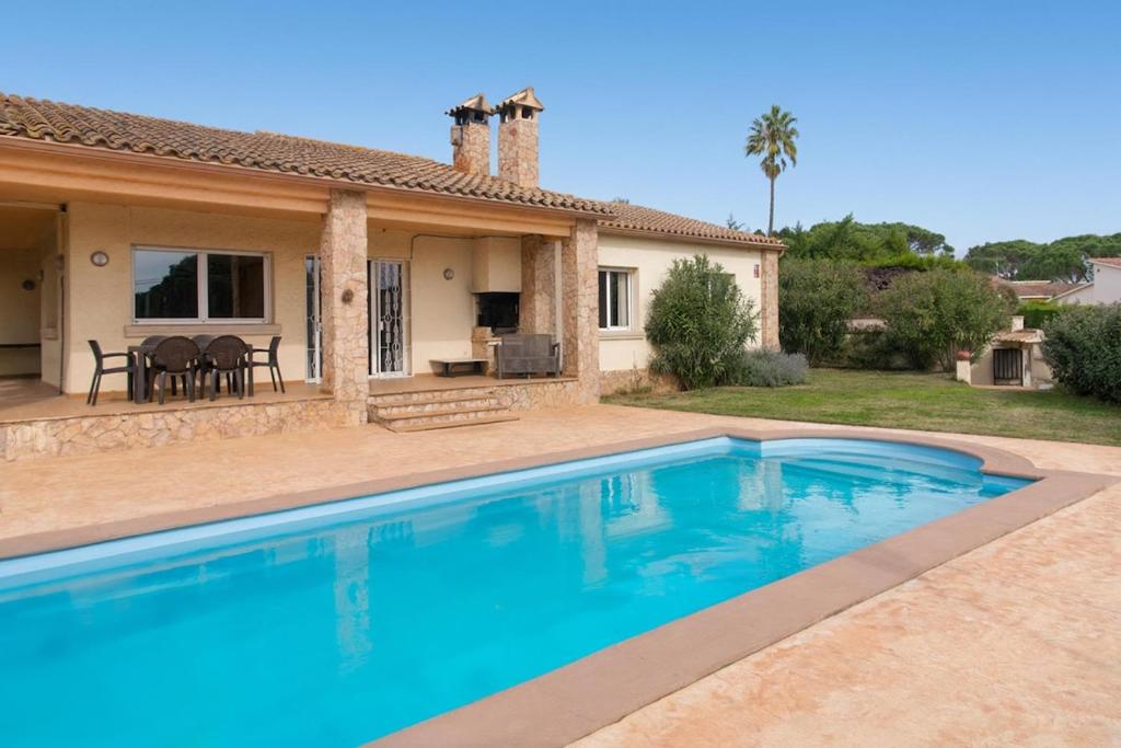 EMPORION PUIGSESFORQUES House in Calonge Spacious and bright - 3