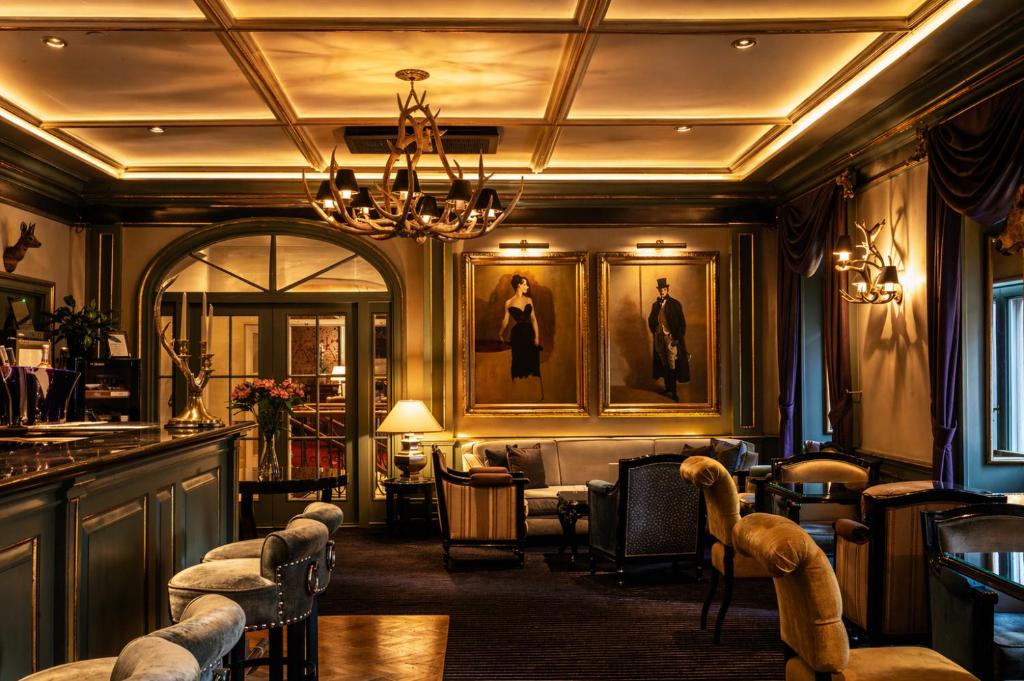 Bar/lounge