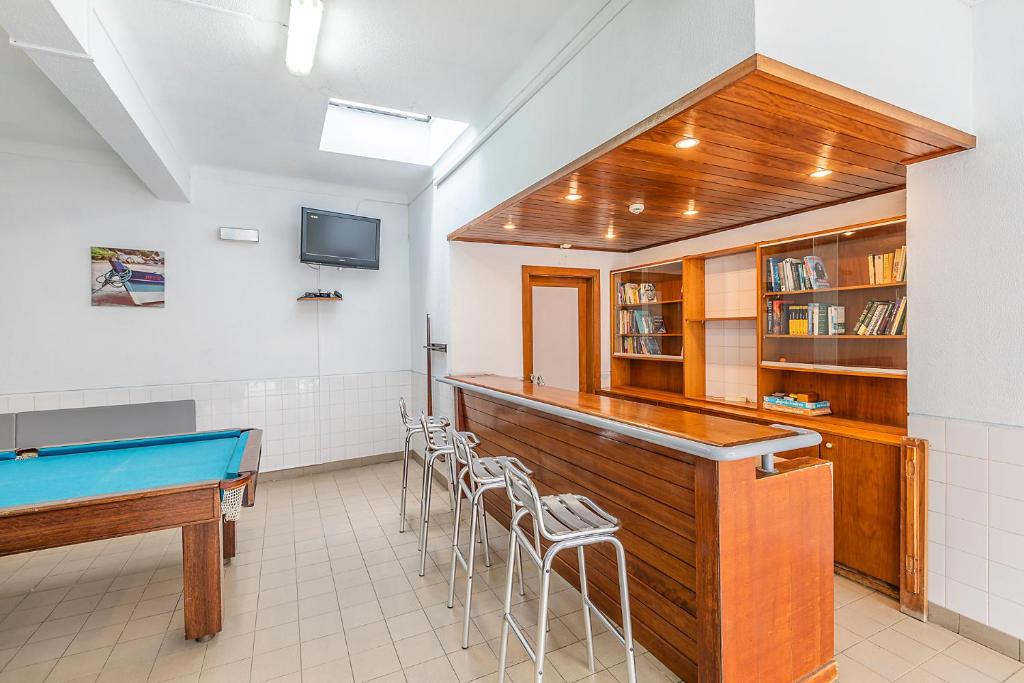 Shared lounge/TV area