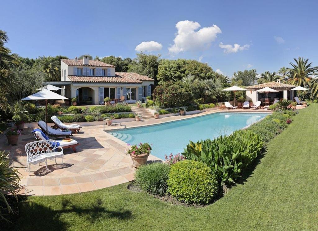 Splendid Villa near Valbonne - 1