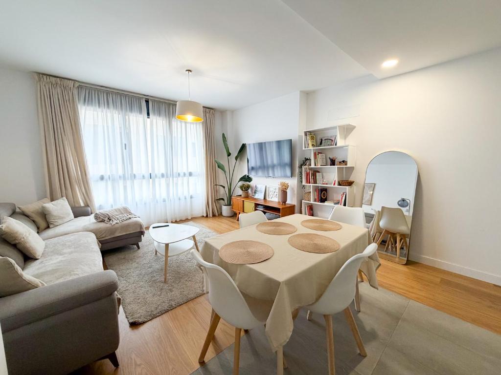 Acogedora vivienda con parking en la Playa de Las Canteras - 3