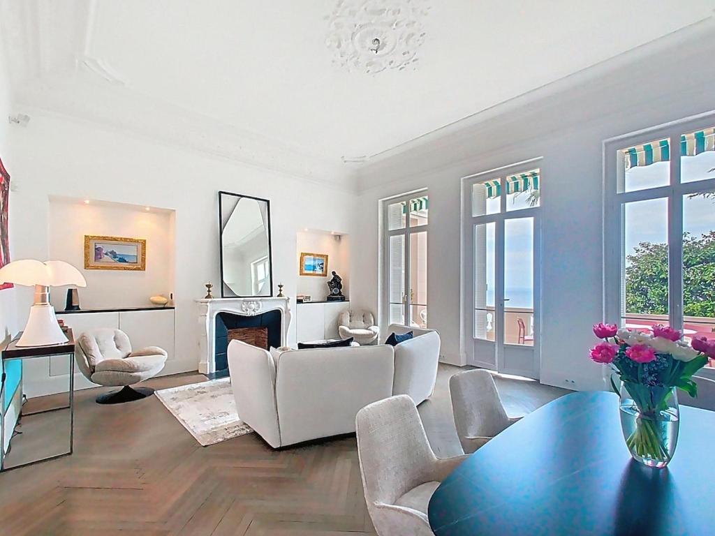 Luxurious Riviera Demeure Belle Époque - 2