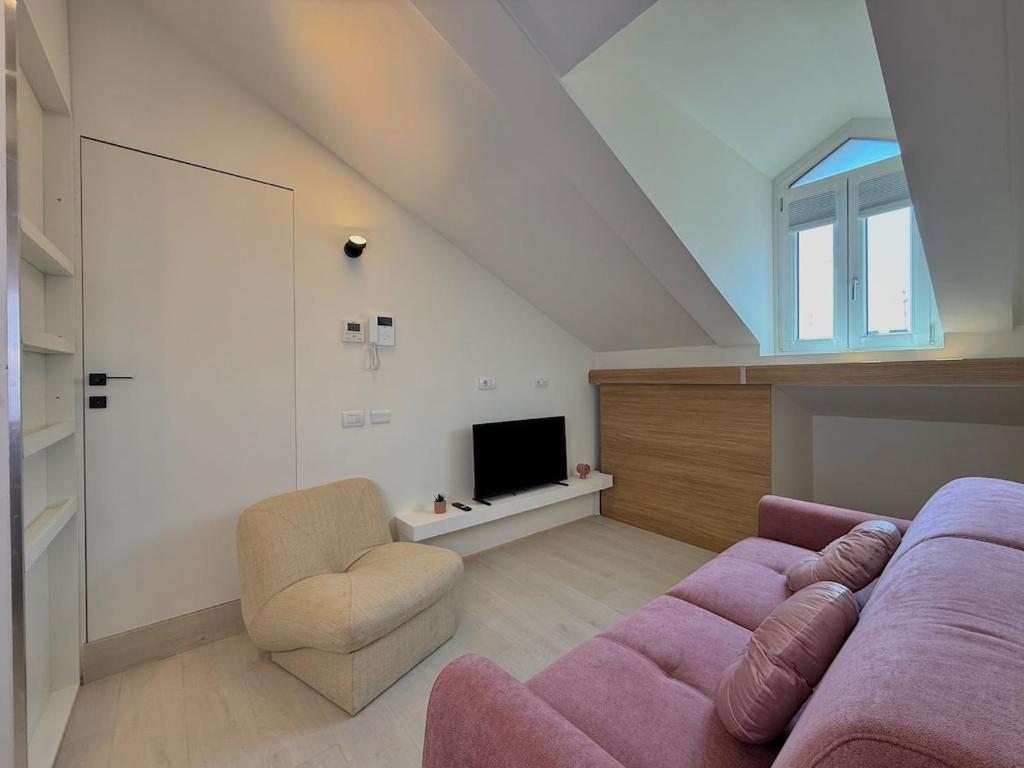 Porta Venezia Three Bedroom Loft - 5