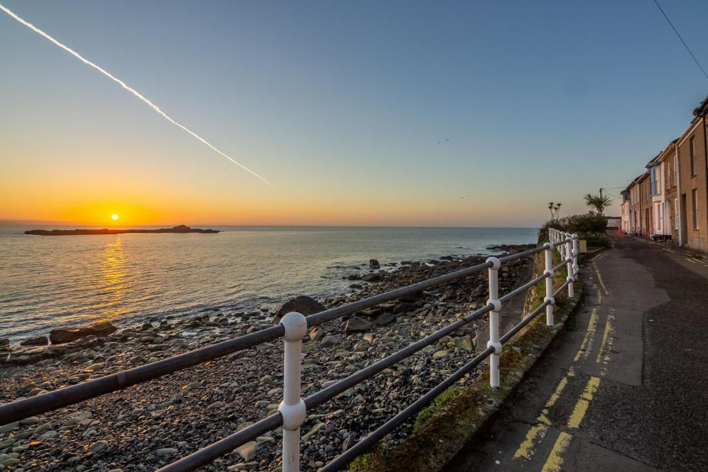 The Langley Tarne, Mousehole photo 5