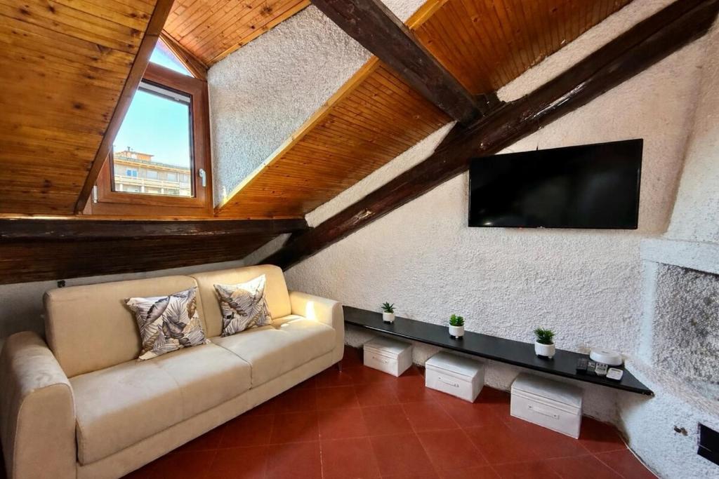 Porta Venezia One Bedroom Loft - 3