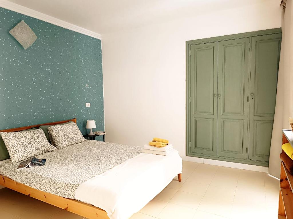 Rentenerife Green park apartament holidays & pool - 2
