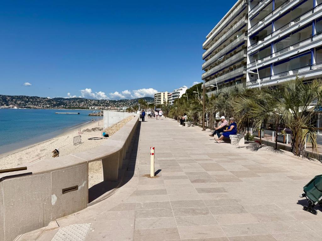 Superbe appartement idéalement situés avec vue mer - 3