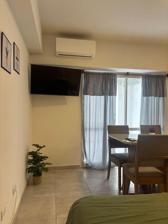 Loft amplio - Zona Britanico - Patio! - 5