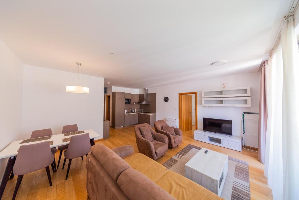 WoW Horizon Apartment - 3