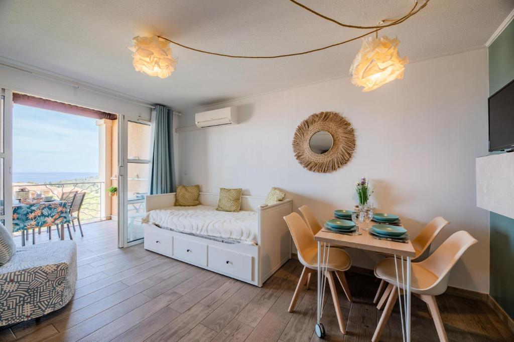 Résidence le Village de Cap Esterel - maeva Home - Appartement 4 personnes 1 chambre avec terrasse vue mer - Prestige - super Home MAE-2353 - 1