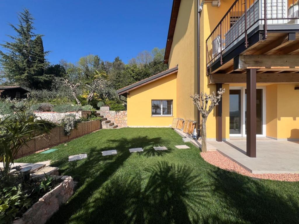 Casa Monika - Ruhige Oase mit Seeblick & Pool - nur 3 Wohnungen bei Lazise - 4