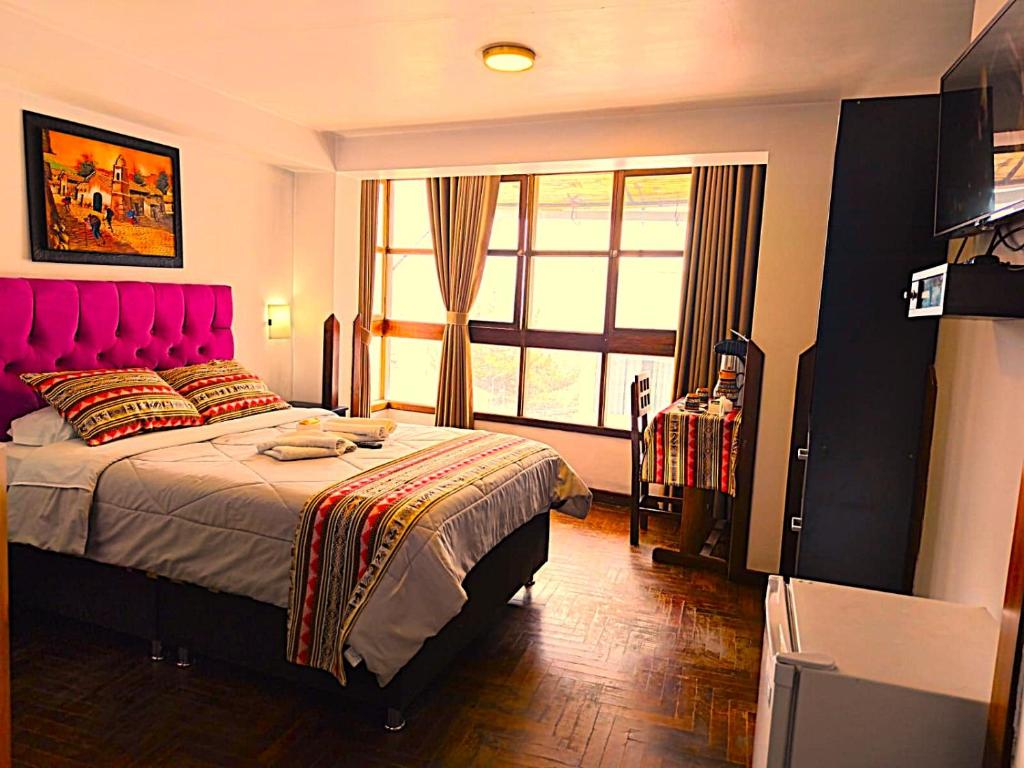 zoehouse - 3