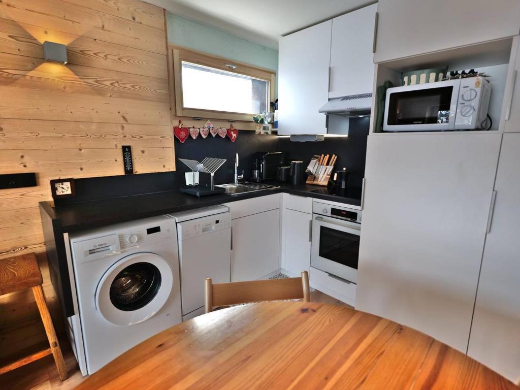 Studio pratique, ski aux pieds - 4 pers. - FR-1-458-274 - 5