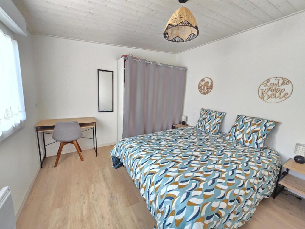 Charmante maison proche commerces - 7 pers. - FR-1-777-49 - 4