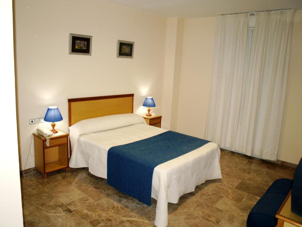 Hotel Al-Yussana photo