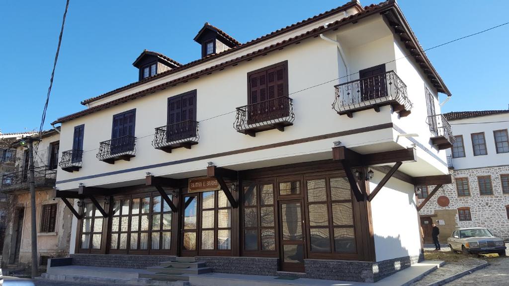 Hotel Bujtina e Bardhe — Hotel in Korce