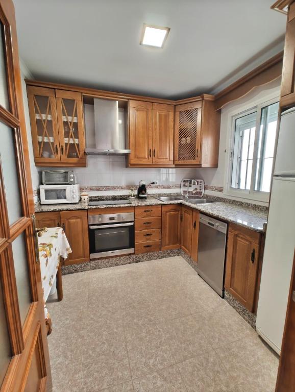 Apartamento Villamartín, tranquilo y con parking - 4