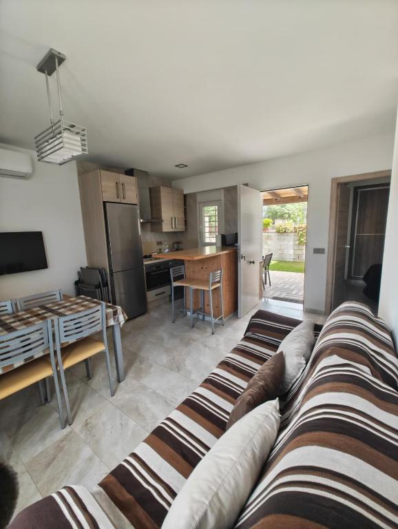 Apartamento El Palmar, a 500 metros de la Playa - 3