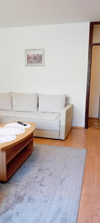 GALBY - Dobrinja - 1km from the airport - 4
