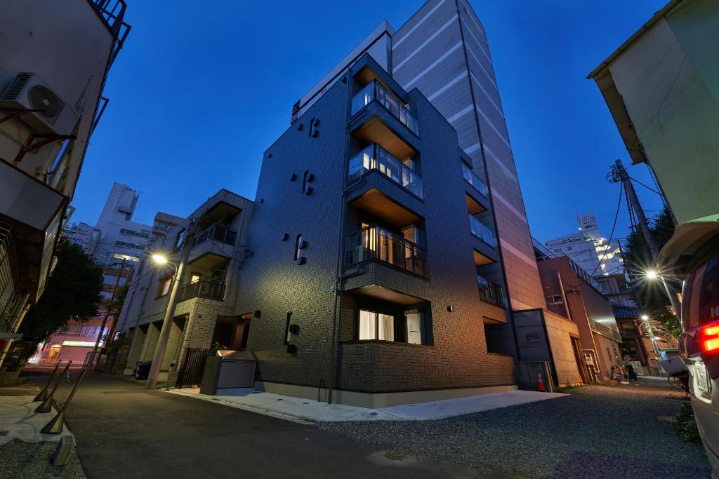 Lavita巣鴨 new modern APT on local shopping street