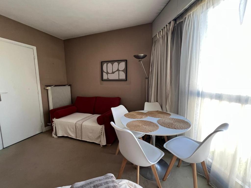 Studio St Amand Porte de Versailles - 3